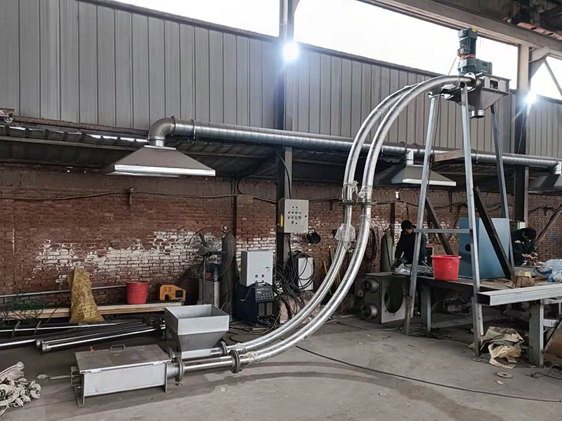 管鏈輸送機(jī)